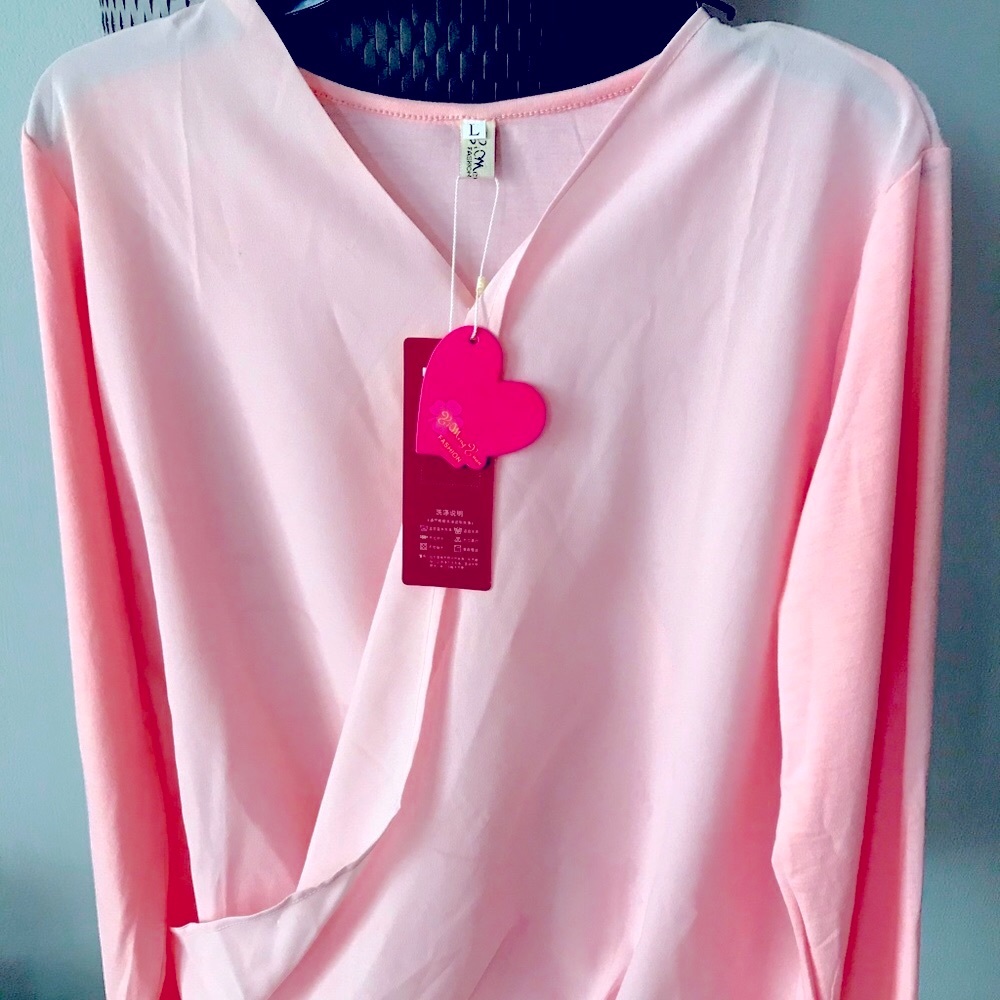 Romantic chiffon blouse 👚 NEW 🎊
